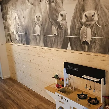 Almchalet Mit Pool Und Sauna Lägenhet *