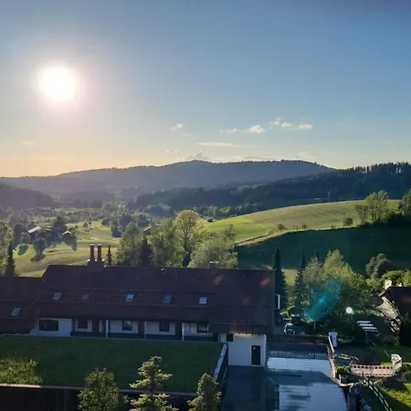Almchalet Mit Pool Und Sauna Missen-Wilhams