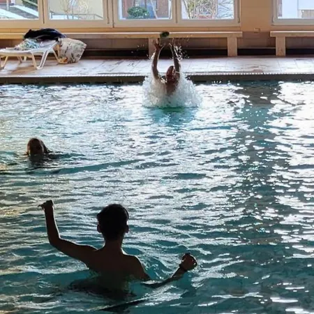 Almchalet Mit Pool Und Sauna